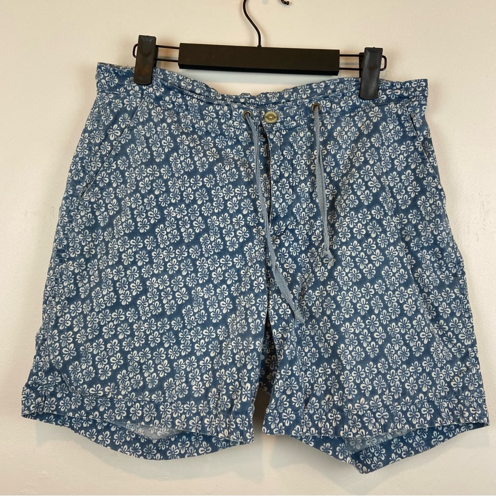 Flyshacker Flower Blue White Cotton/Spandex Shorts Women’s Size 8 Drawstring